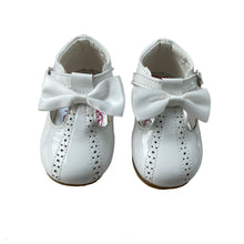 Load image into Gallery viewer, Melia White Ribbon Bow Shoes - Infant 3 To 8

