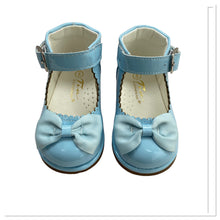Load image into Gallery viewer, Baby Blue Tia Patent Bow Shoes - Junior 10 Only (LAST ONE)
