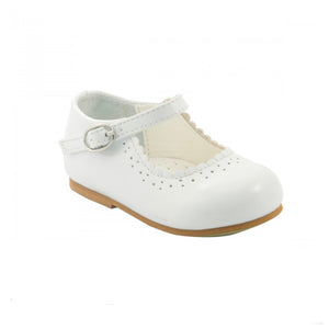 White Sevva Classic Shoes - Infant 2 To 8