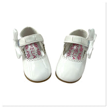 Load image into Gallery viewer, White Melia Side Ribbon Bow Shoes - Infant 3 To 8
