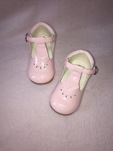 Load image into Gallery viewer, Sevva Amelia Baby Pink Shoes - Infant 2 Only (LAST ONE)
