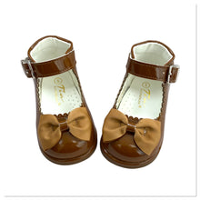 Load image into Gallery viewer, Brown Tia Patent Bow Shoes - Infant 3 To 10
